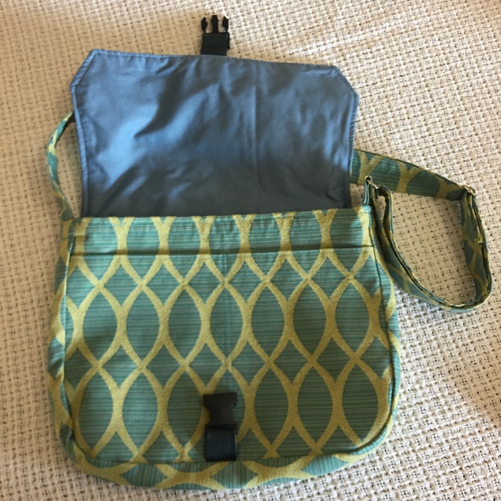 Patterned Messenger Bag - Picture 2 of 8